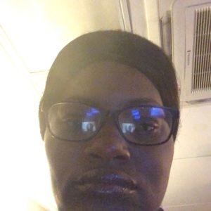 Meet your Posher, Tomeka